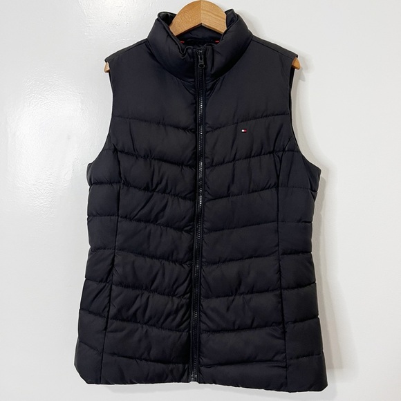 Tommy Hilfiger Jackets & Blazers - Tommy Hilfiger Women’s Black Classic Sporty Puffer Vest Size Small